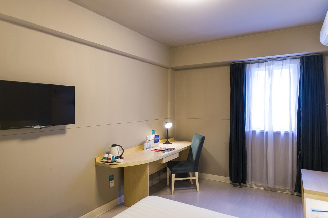 Jinjiang Inn Wanda Plaza Hotel Taiyuan Street Senjang Kültér fotó