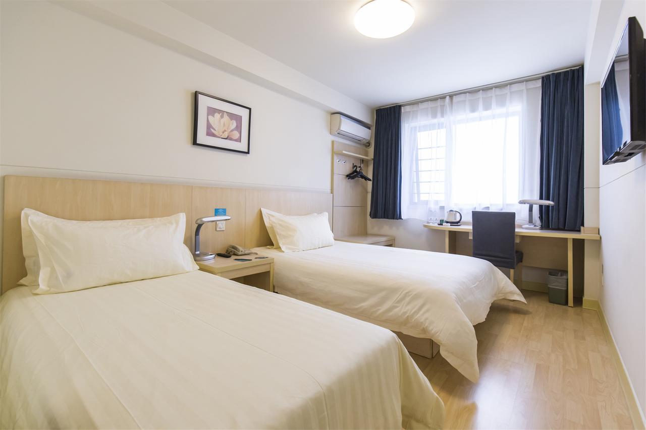 Jinjiang Inn Wanda Plaza Hotel Taiyuan Street Senjang Kültér fotó