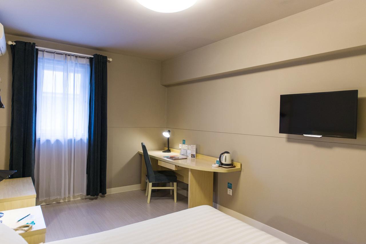 Jinjiang Inn Wanda Plaza Hotel Taiyuan Street Senjang Kültér fotó